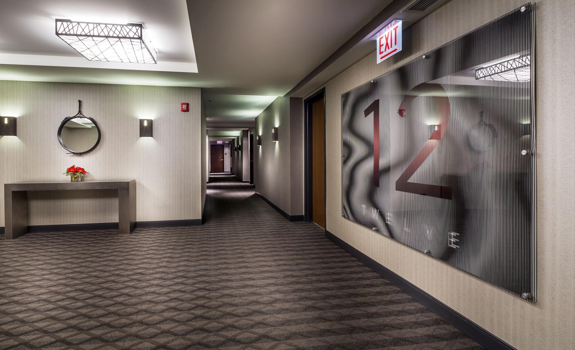 Godfrey Hotel Chicago Exterior photo