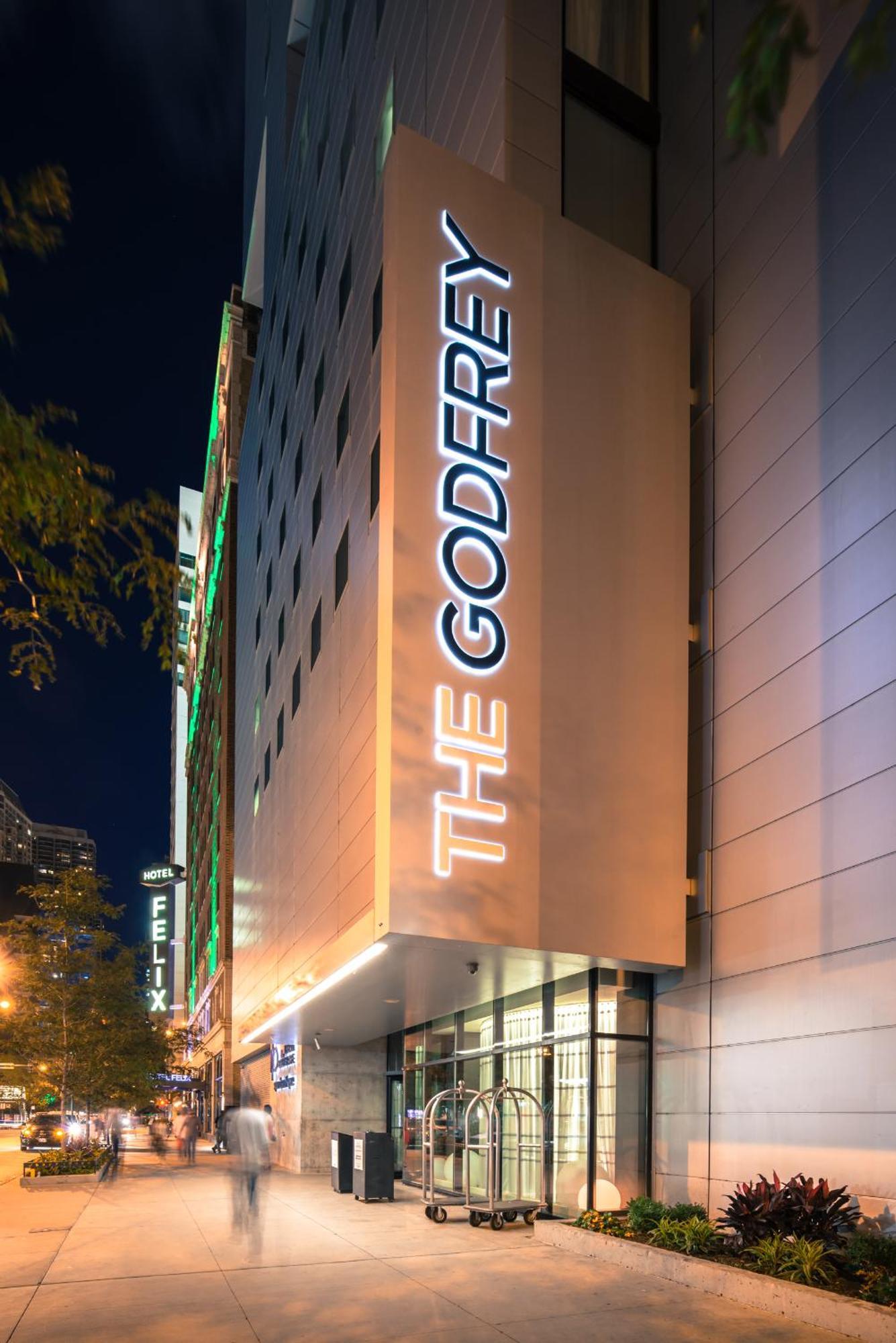 Godfrey Hotel Chicago Exterior photo