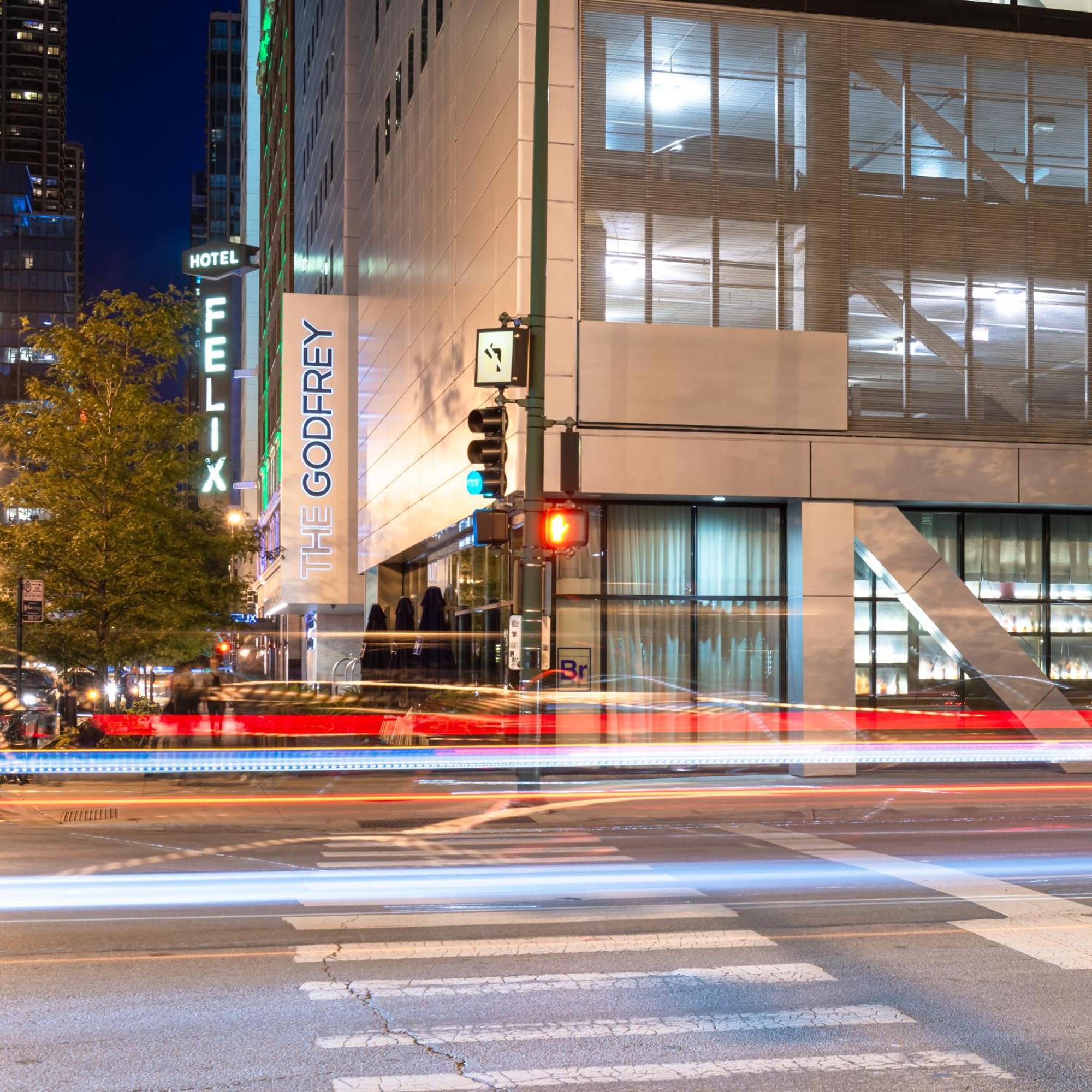 Godfrey Hotel Chicago Exterior photo